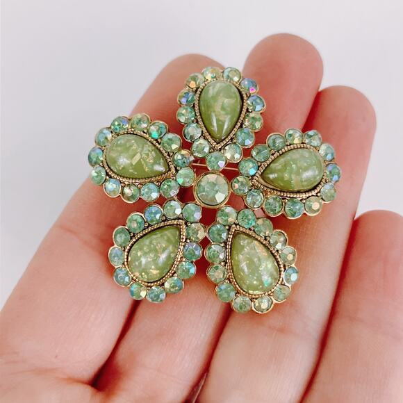 VTG 1960s Brooch Green Cabochons Rhinestones Starburst Sparkling Opal-Look MCM - Picture 2 of 15